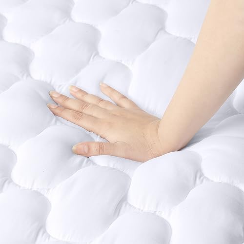 Utopia Bedding Waterproof Mattress Protector Queen Size 1