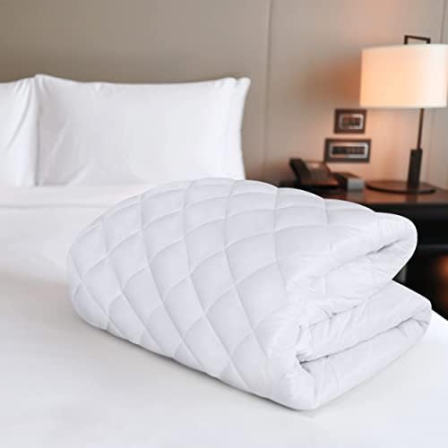 Utopia Bedding Quilted Fitted Mattress Pad Queen Size White