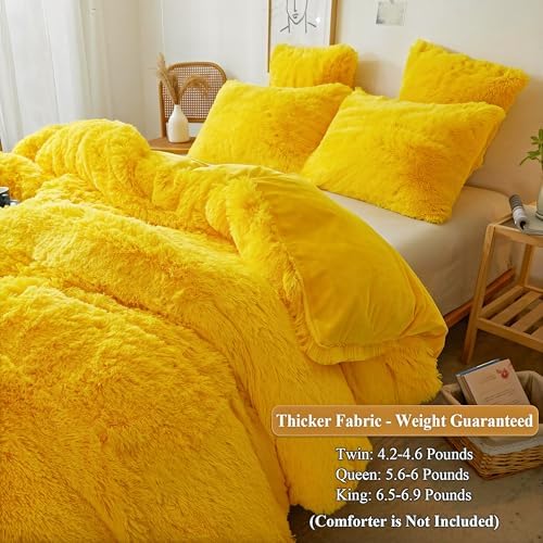 MOVULA 4pc Plush Comforter Set Queen Size