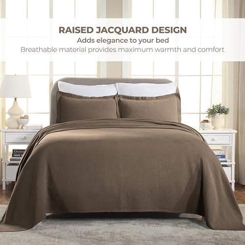 Superior Paisley 3 Piece Cotton Bedspread Set Full Taupe 1