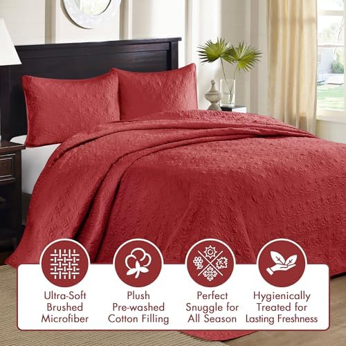 Madison Park Quebec Reversible Bedspread Set - Red Damask