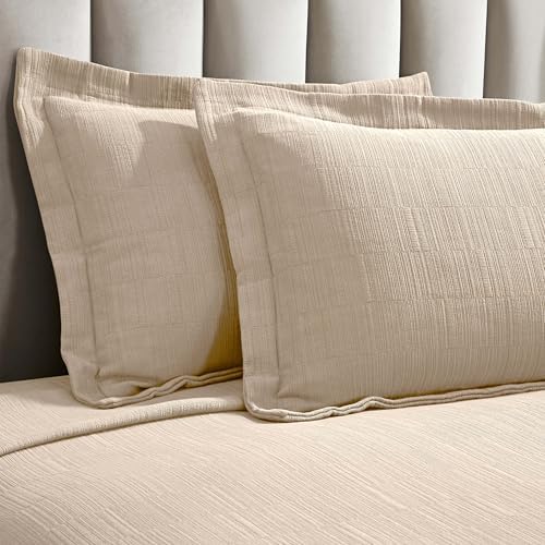 Superior 3 Piece Cotton Bedspread and Sham Set 1